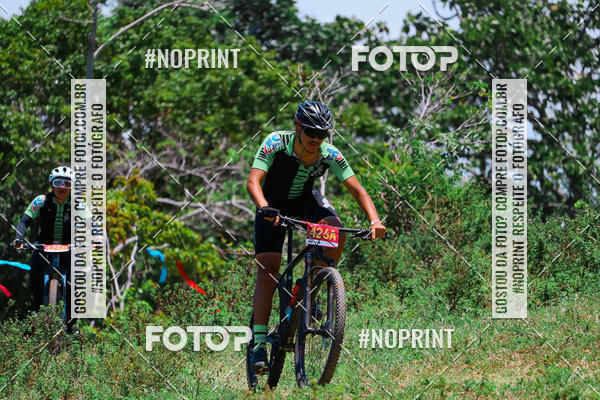 Achetez vos photos de l'vnementLatitude 12 - MTB sur Fotop