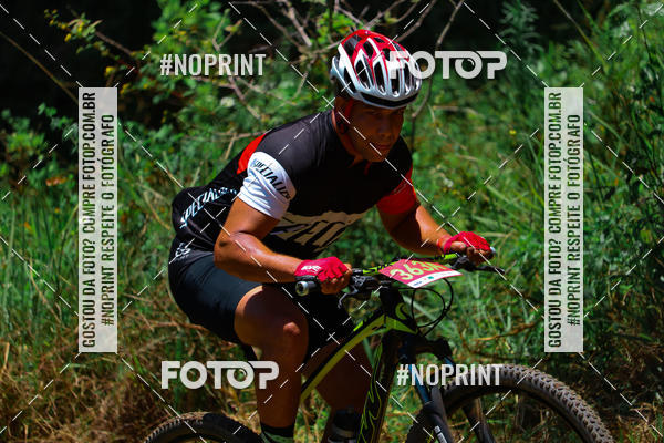 Achetez vos photos de l'vnementLatitude 12 - MTB sur Fotop