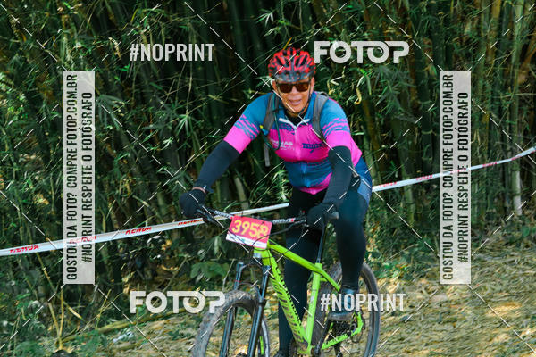 Achetez vos photos de l'vnementLatitude 12 - MTB sur Fotop