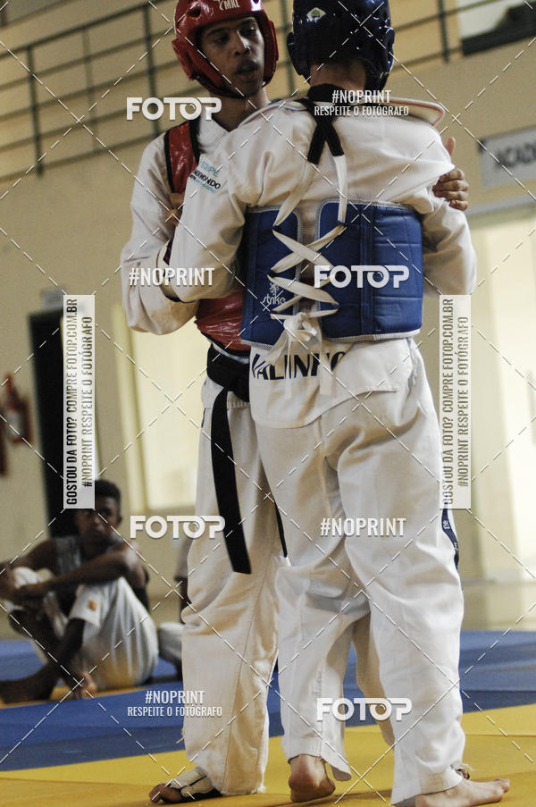 Buy your photos of the eventFestival de Lutas das Escolinhas Esportivas on Fotop