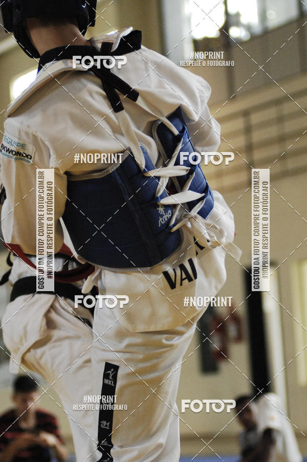 Buy your photos of the eventFestival de Lutas das Escolinhas Esportivas on Fotop