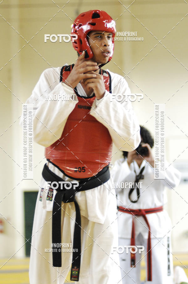 Buy your photos of the eventFestival de Lutas das Escolinhas Esportivas on Fotop