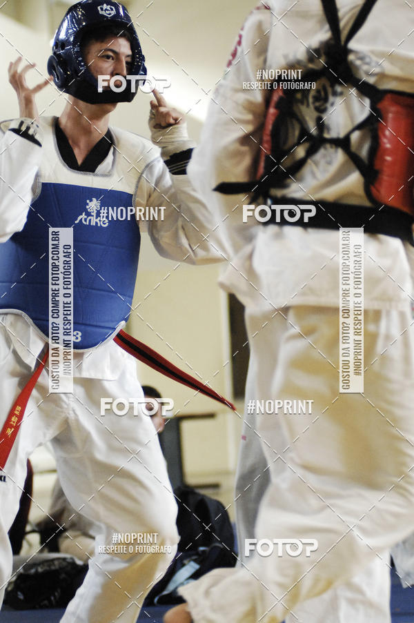 Buy your photos of the eventFestival de Lutas das Escolinhas Esportivas on Fotop