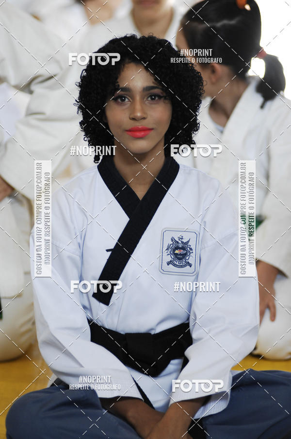 Buy your photos of the eventFestival de Lutas das Escolinhas Esportivas on Fotop