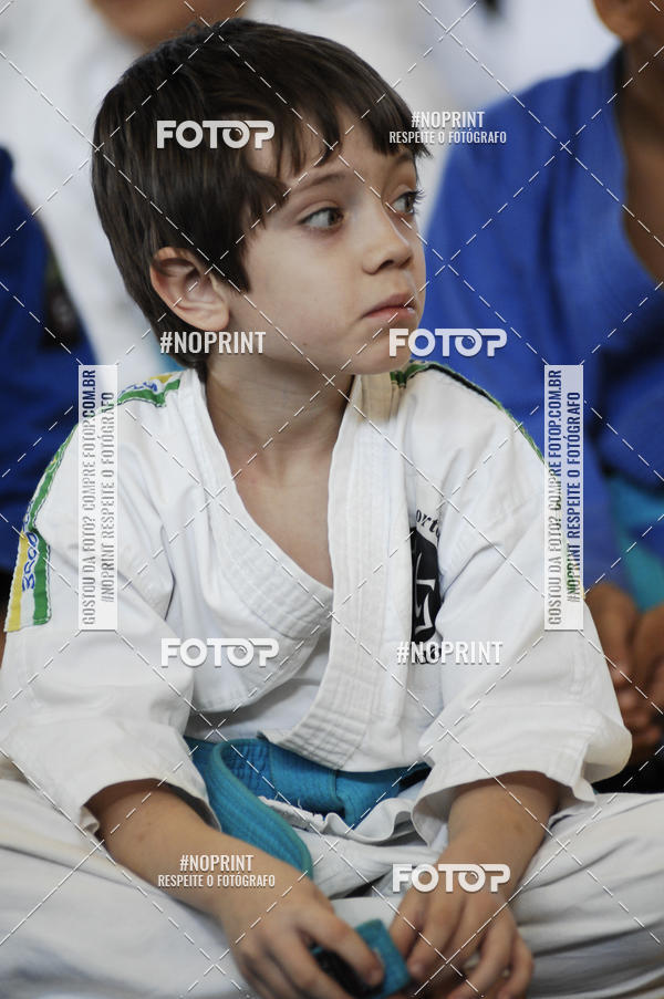 Buy your photos of the eventFestival de Lutas das Escolinhas Esportivas on Fotop