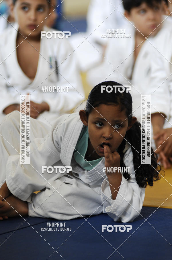 Buy your photos of the eventFestival de Lutas das Escolinhas Esportivas on Fotop