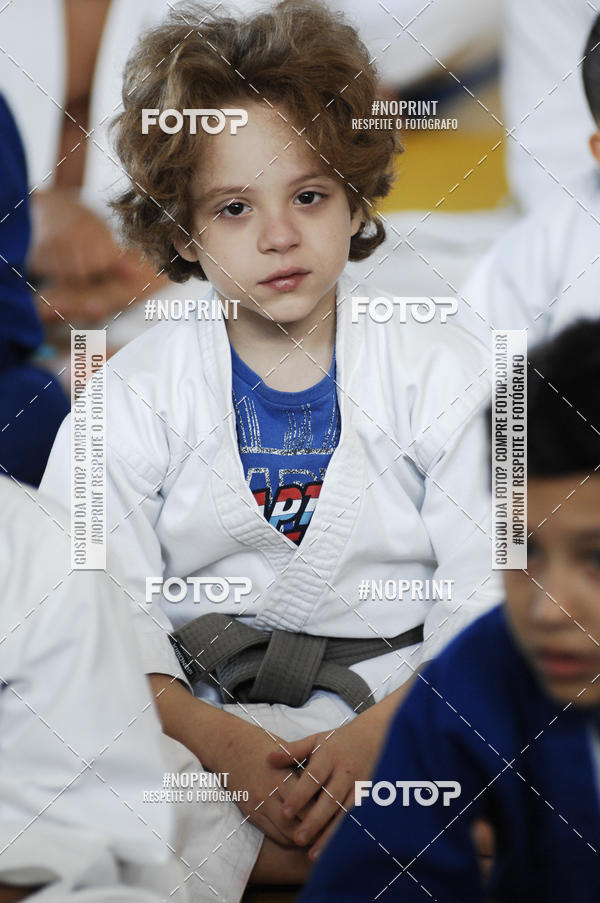 Buy your photos of the eventFestival de Lutas das Escolinhas Esportivas on Fotop