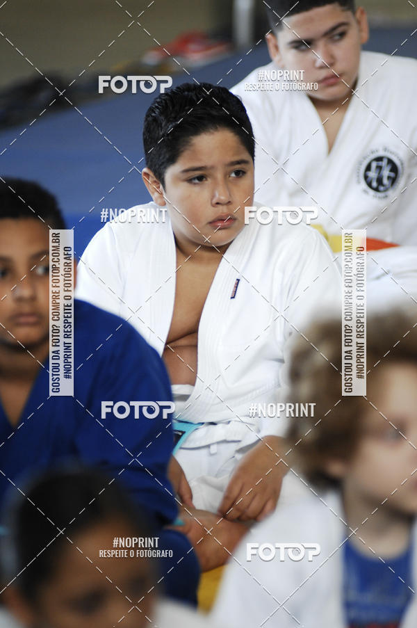 Buy your photos of the eventFestival de Lutas das Escolinhas Esportivas on Fotop