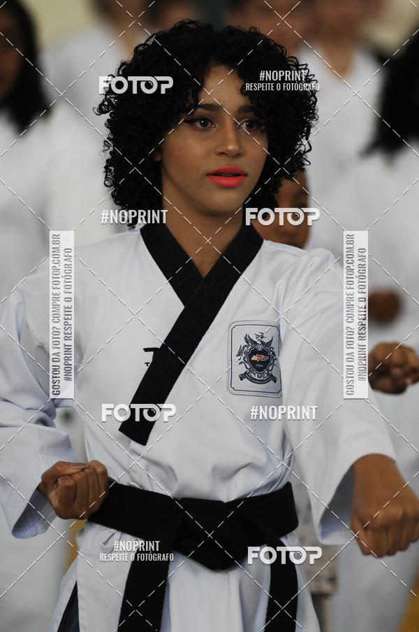 Buy your photos of the eventFestival de Lutas das Escolinhas Esportivas on Fotop