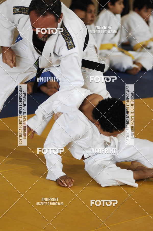 Achetez vos photos de l'vnementFestival de Lutas das Escolinhas Esportivas sur Fotop