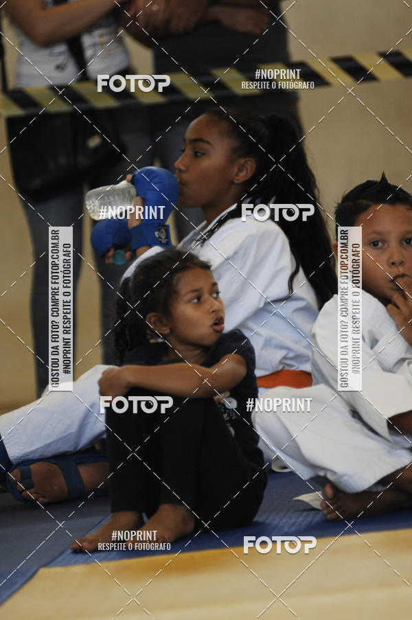 Achetez vos photos de l'vnementFestival de Lutas das Escolinhas Esportivas sur Fotop