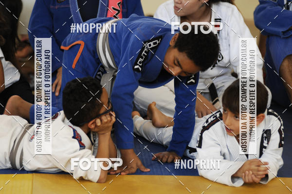Achetez vos photos de l'vnementFestival de Lutas das Escolinhas Esportivas sur Fotop