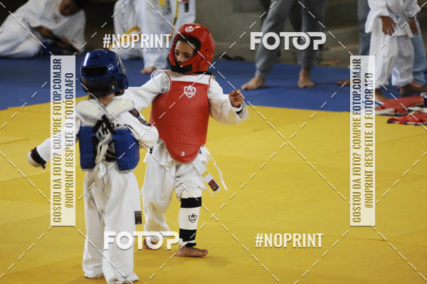 Achetez vos photos de l'vnementFestival de Lutas das Escolinhas Esportivas sur Fotop