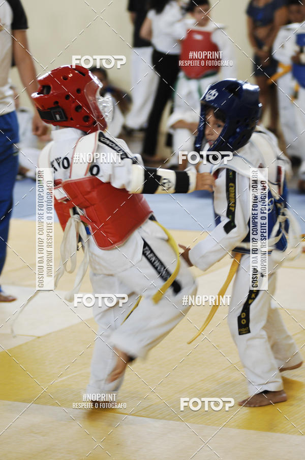 Buy your photos of the eventFestival de Lutas das Escolinhas Esportivas on Fotop