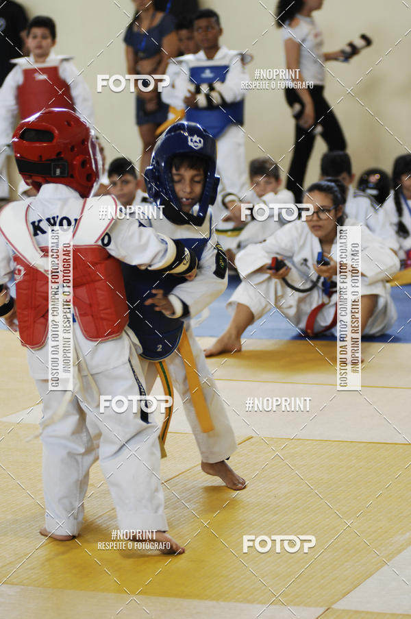 Buy your photos of the eventFestival de Lutas das Escolinhas Esportivas on Fotop