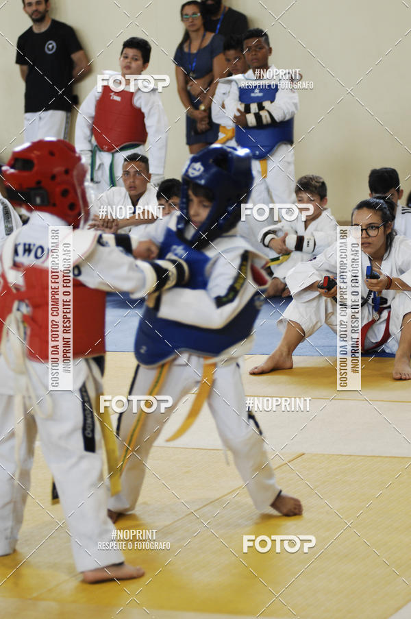 Buy your photos of the eventFestival de Lutas das Escolinhas Esportivas on Fotop