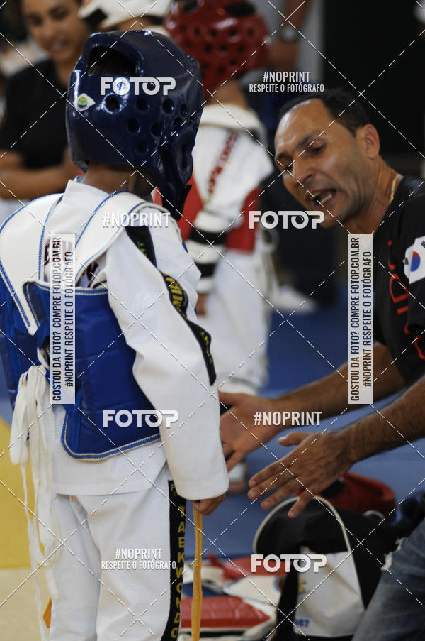 Buy your photos of the eventFestival de Lutas das Escolinhas Esportivas on Fotop