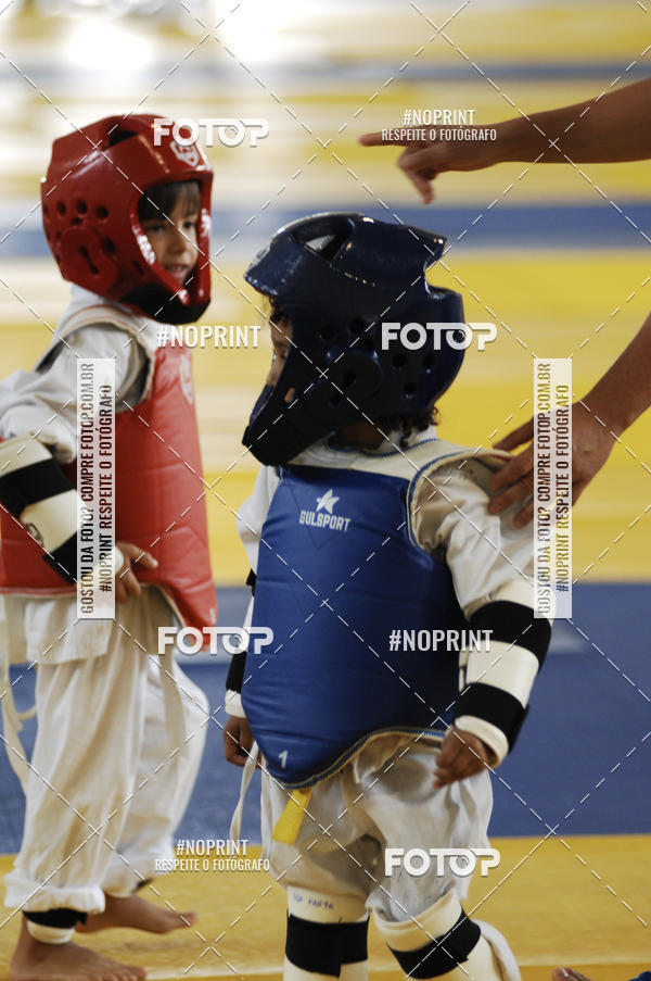 Achetez vos photos de l'vnementFestival de Lutas das Escolinhas Esportivas sur Fotop