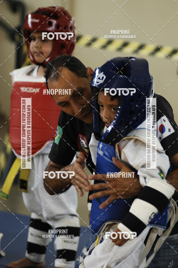 Compra tus fotos del eventoFestival de Lutas das Escolinhas Esportivas En Fotop