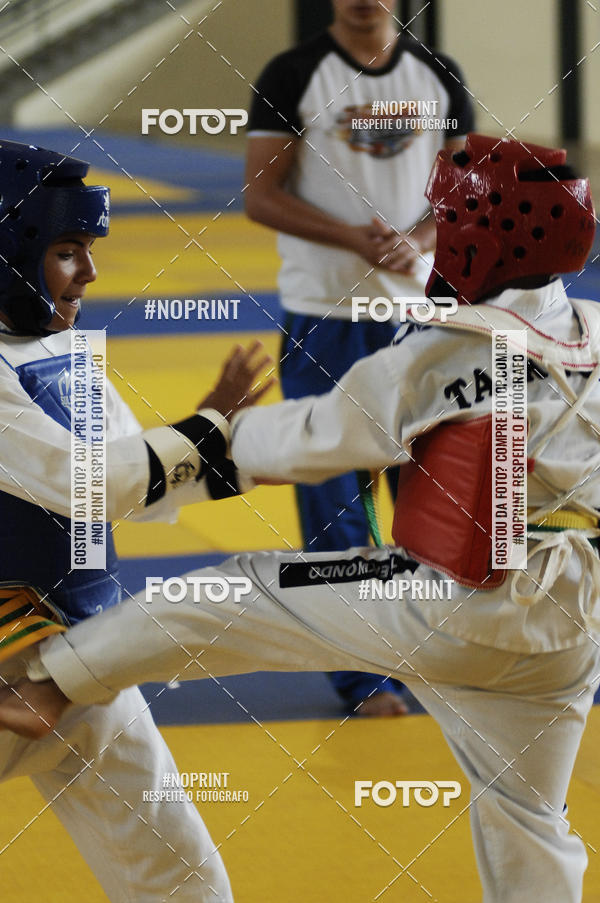 Achetez vos photos de l'vnementFestival de Lutas das Escolinhas Esportivas sur Fotop