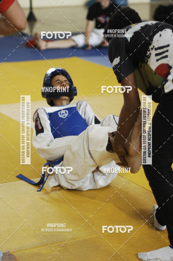 Achetez vos photos de l'vnementFestival de Lutas das Escolinhas Esportivas sur Fotop