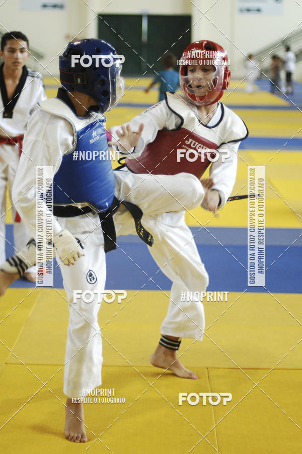 Achetez vos photos de l'vnementFestival de Lutas das Escolinhas Esportivas sur Fotop