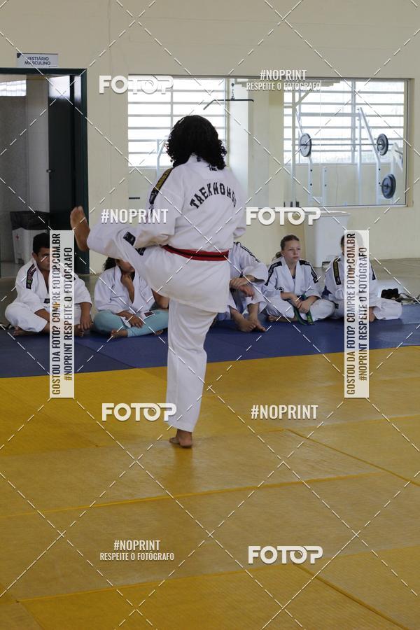 Achetez vos photos de l'vnementFestival de Lutas das Escolinhas Esportivas sur Fotop