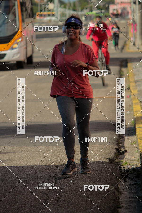 Buy your photos of the eventCorrida e Caminhada Outubro Rosa on Fotop