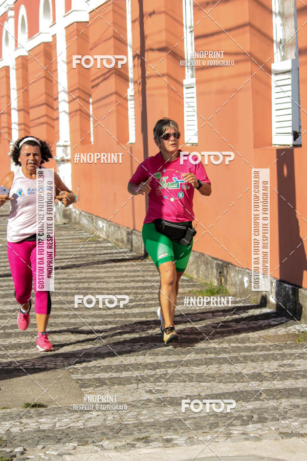 Buy your photos of the eventCorrida e Caminhada Outubro Rosa on Fotop
