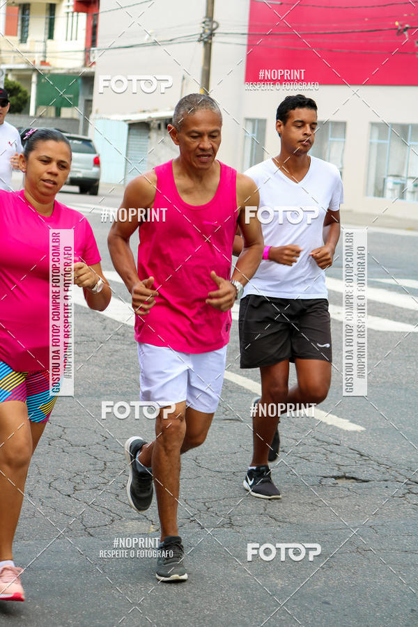 Buy your photos of the eventCorrida e Caminhada Outubro Rosa on Fotop