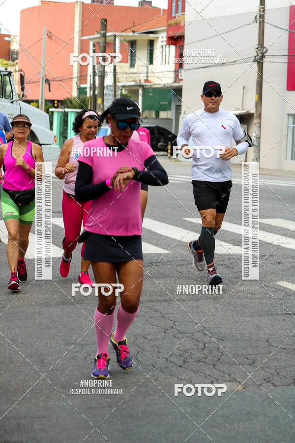 Buy your photos of the eventCorrida e Caminhada Outubro Rosa on Fotop