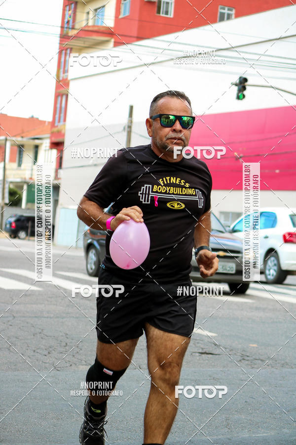 Buy your photos of the eventCorrida e Caminhada Outubro Rosa on Fotop