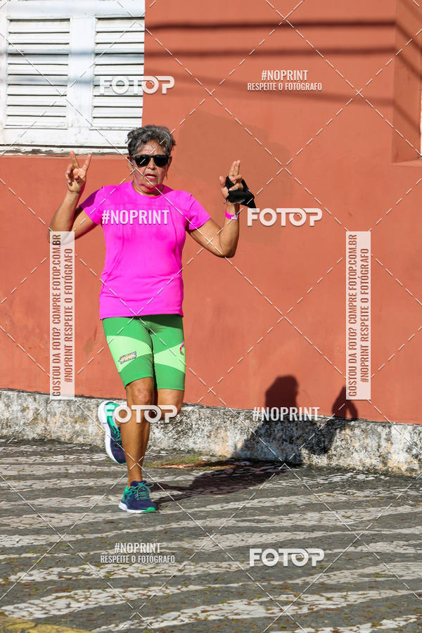 Buy your photos of the eventCorrida e Caminhada Outubro Rosa on Fotop