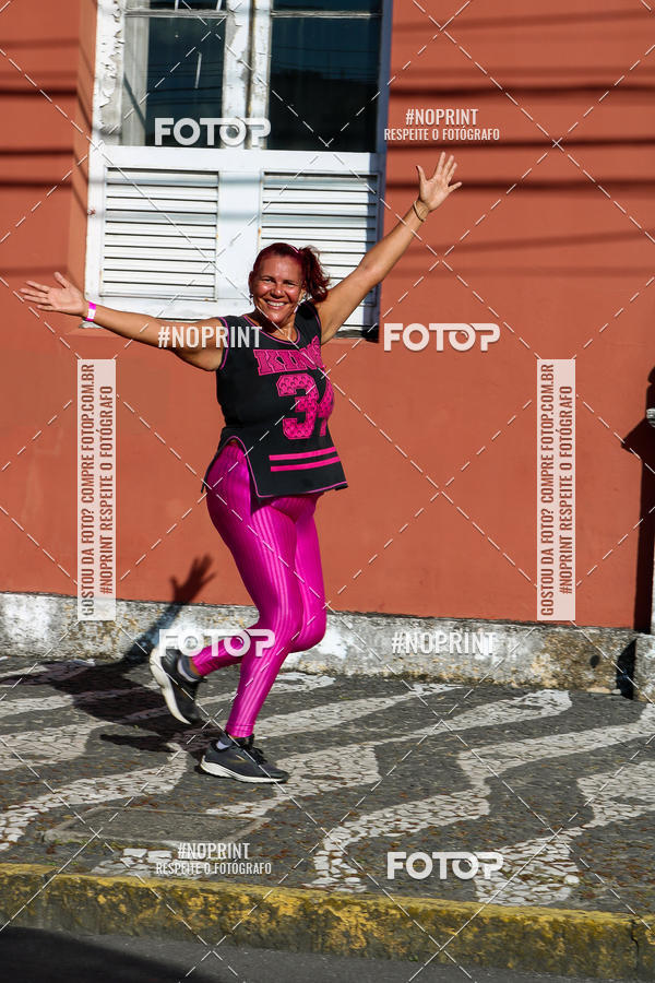 Buy your photos of the eventCorrida e Caminhada Outubro Rosa on Fotop