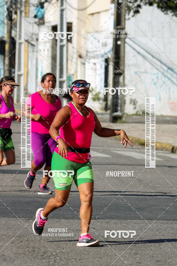 Buy your photos of the eventCorrida e Caminhada Outubro Rosa on Fotop