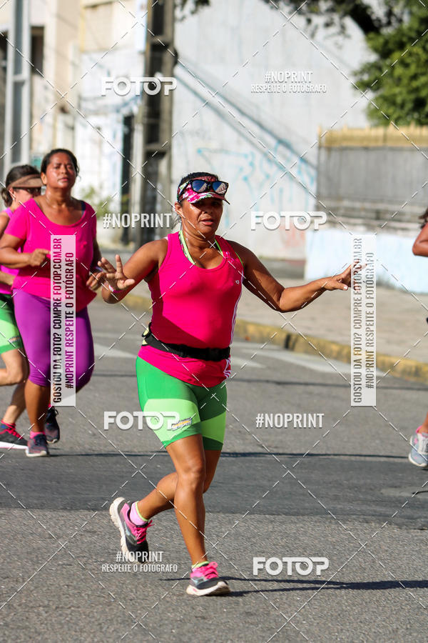 Buy your photos of the eventCorrida e Caminhada Outubro Rosa on Fotop