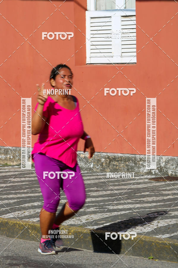 Buy your photos of the eventCorrida e Caminhada Outubro Rosa on Fotop