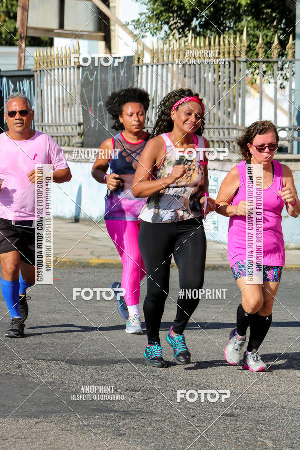 Buy your photos of the eventCorrida e Caminhada Outubro Rosa on Fotop