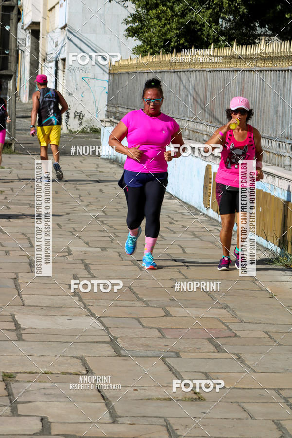 Buy your photos of the eventCorrida e Caminhada Outubro Rosa on Fotop