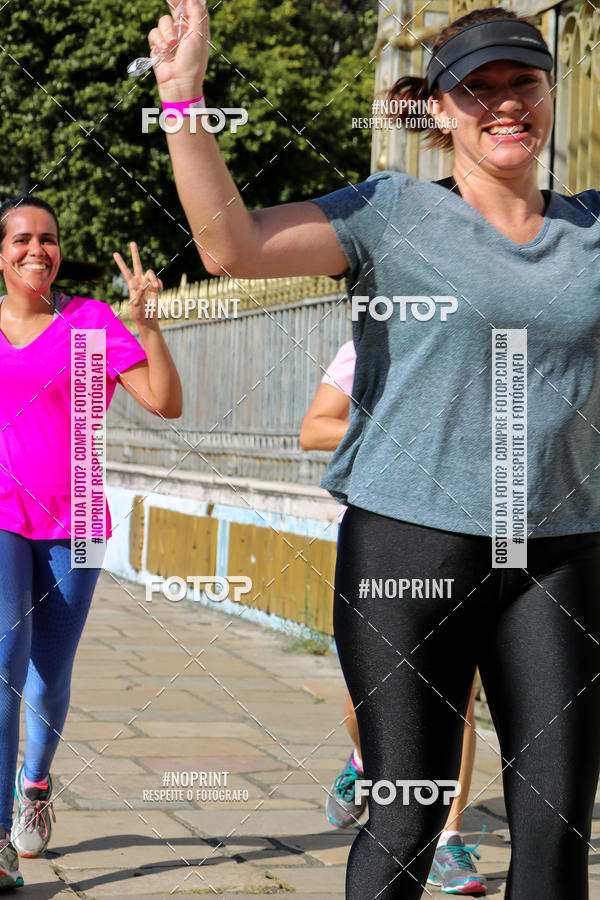 Buy your photos of the eventCorrida e Caminhada Outubro Rosa on Fotop