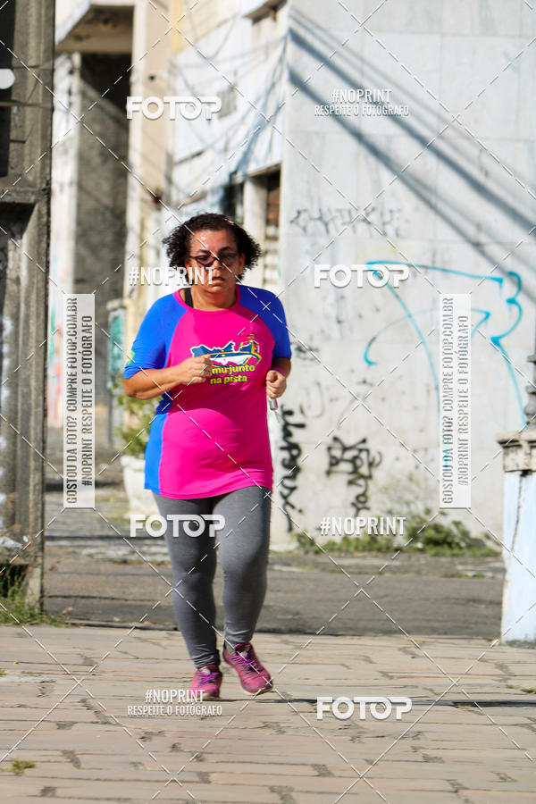 Buy your photos of the eventCorrida e Caminhada Outubro Rosa on Fotop