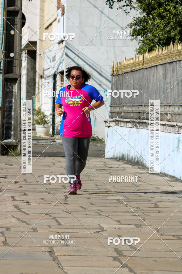 Buy your photos of the eventCorrida e Caminhada Outubro Rosa on Fotop