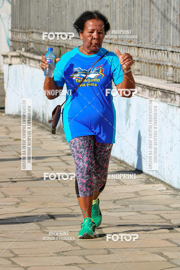 Buy your photos of the eventCorrida e Caminhada Outubro Rosa on Fotop