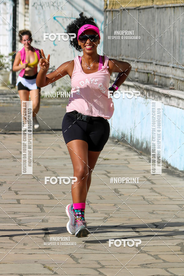 Buy your photos of the eventCorrida e Caminhada Outubro Rosa on Fotop