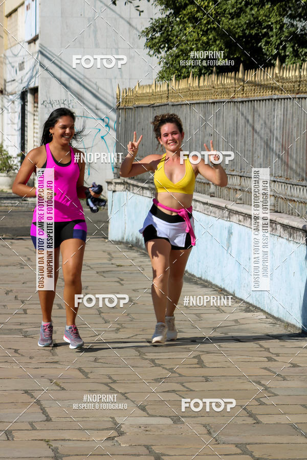 Buy your photos of the eventCorrida e Caminhada Outubro Rosa on Fotop