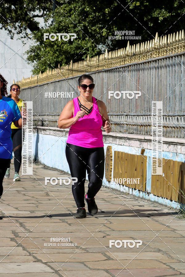 Buy your photos of the eventCorrida e Caminhada Outubro Rosa on Fotop
