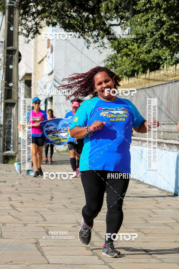 Buy your photos of the eventCorrida e Caminhada Outubro Rosa on Fotop