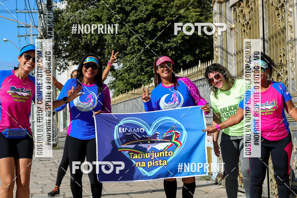 Buy your photos of the eventCorrida e Caminhada Outubro Rosa on Fotop