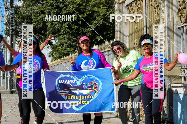 Buy your photos of the eventCorrida e Caminhada Outubro Rosa on Fotop