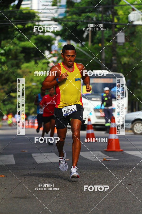 Buy your photos of the eventFOCUS RUNNING 2019 on Fotop